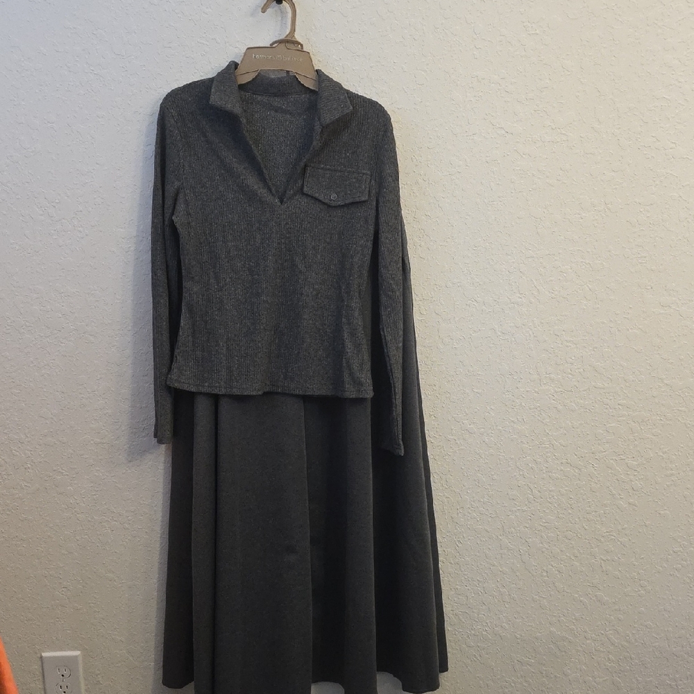 Gray Long Sweater And Skirt